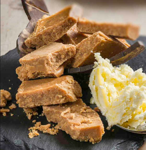 7400 VAPECAKE AROMA Clotted Cream Fudge 10 ml 1.jpg