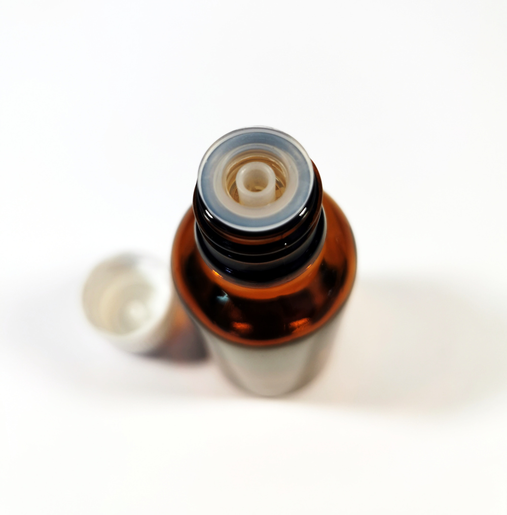 7965 STAKLENA BOCICA S KAPALICOM ZA GUSTE MEDIJE 30 ml 1.jpg